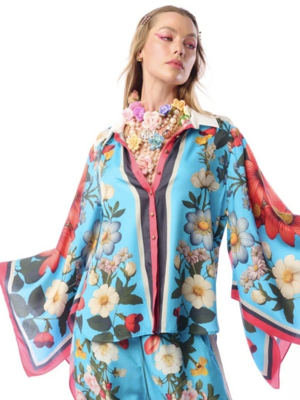 Aratta Floral Garden White Blue Floral Accent Top - Picture 3 of 10